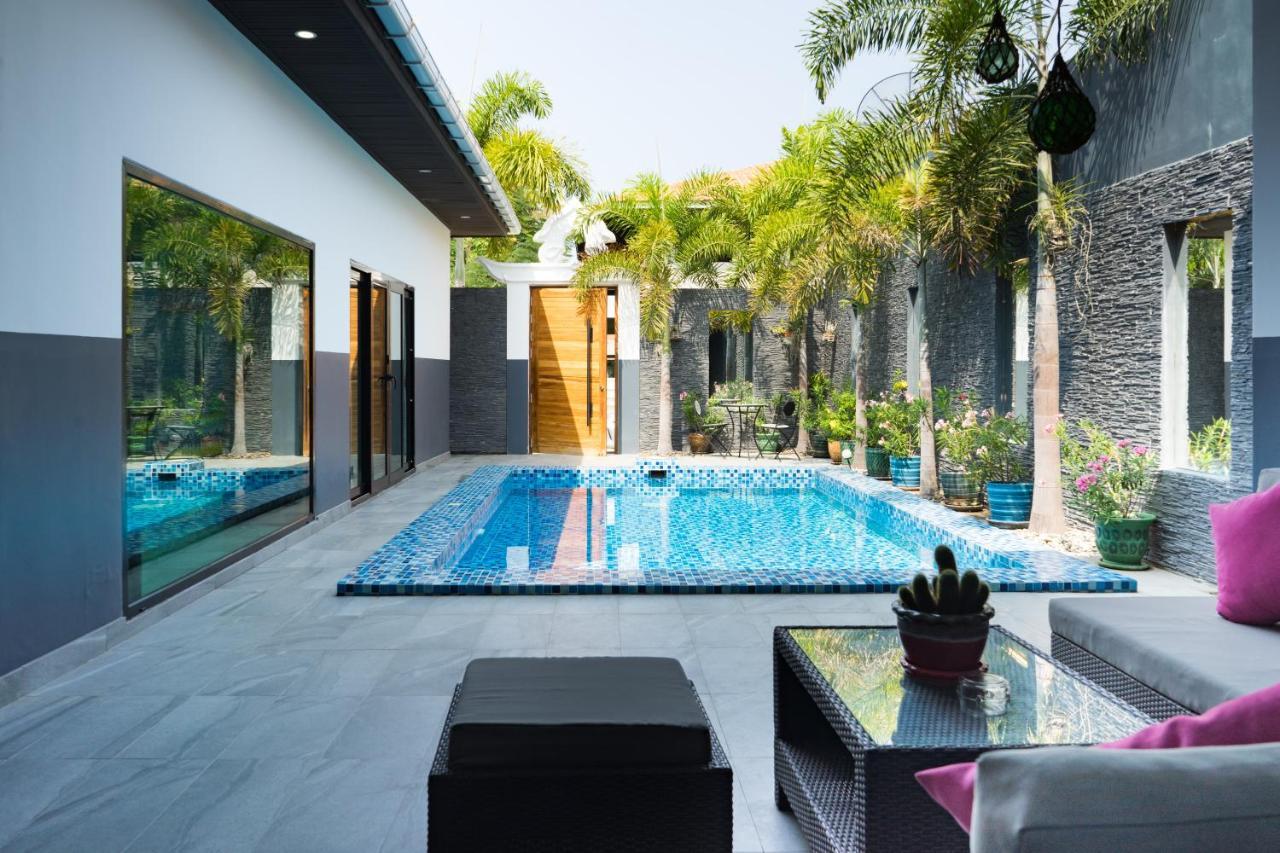 Majestic By Korawan Villa Pattaya Exterior photo