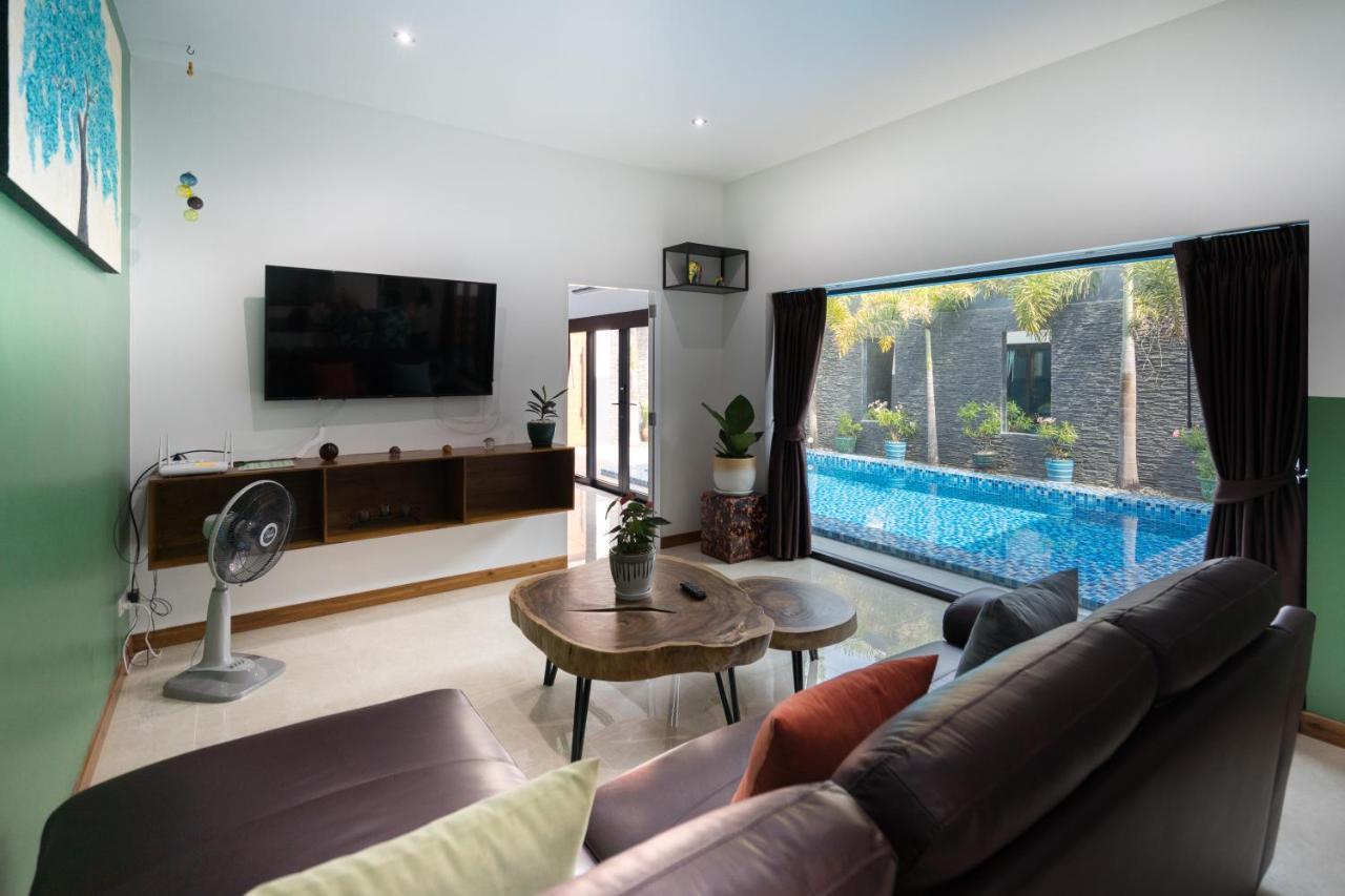 Majestic By Korawan Villa Pattaya Exterior photo