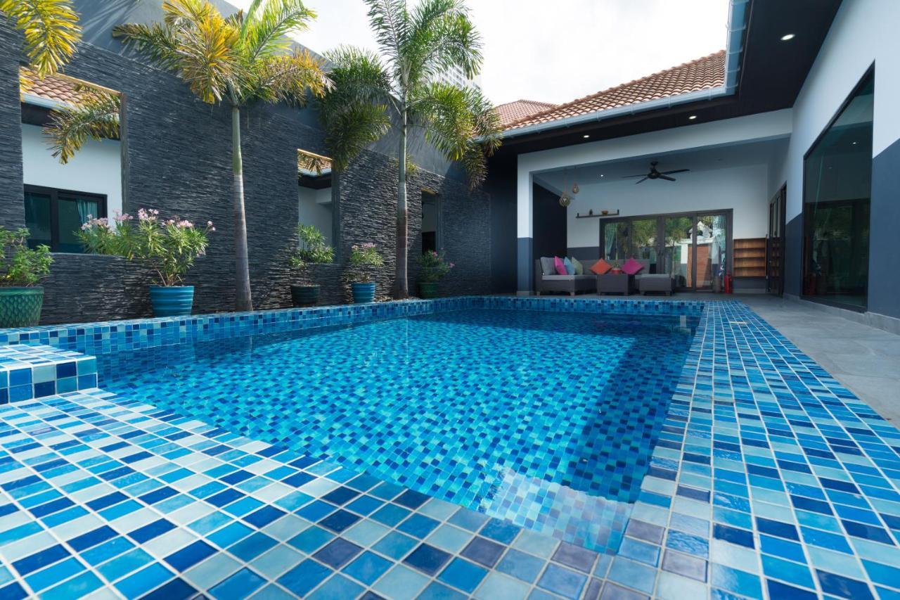 Majestic By Korawan Villa Pattaya Exterior photo