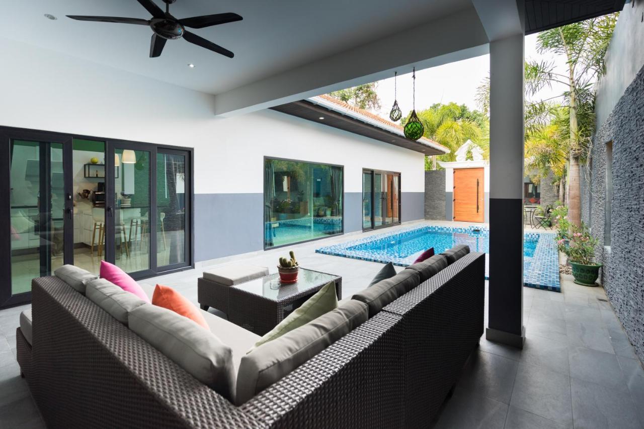 Majestic By Korawan Villa Pattaya Exterior photo